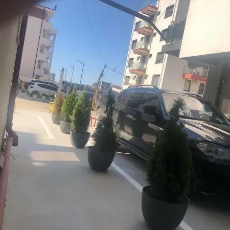 Fiesta 那沃达利